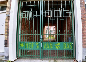toegangshek Hof van Bas